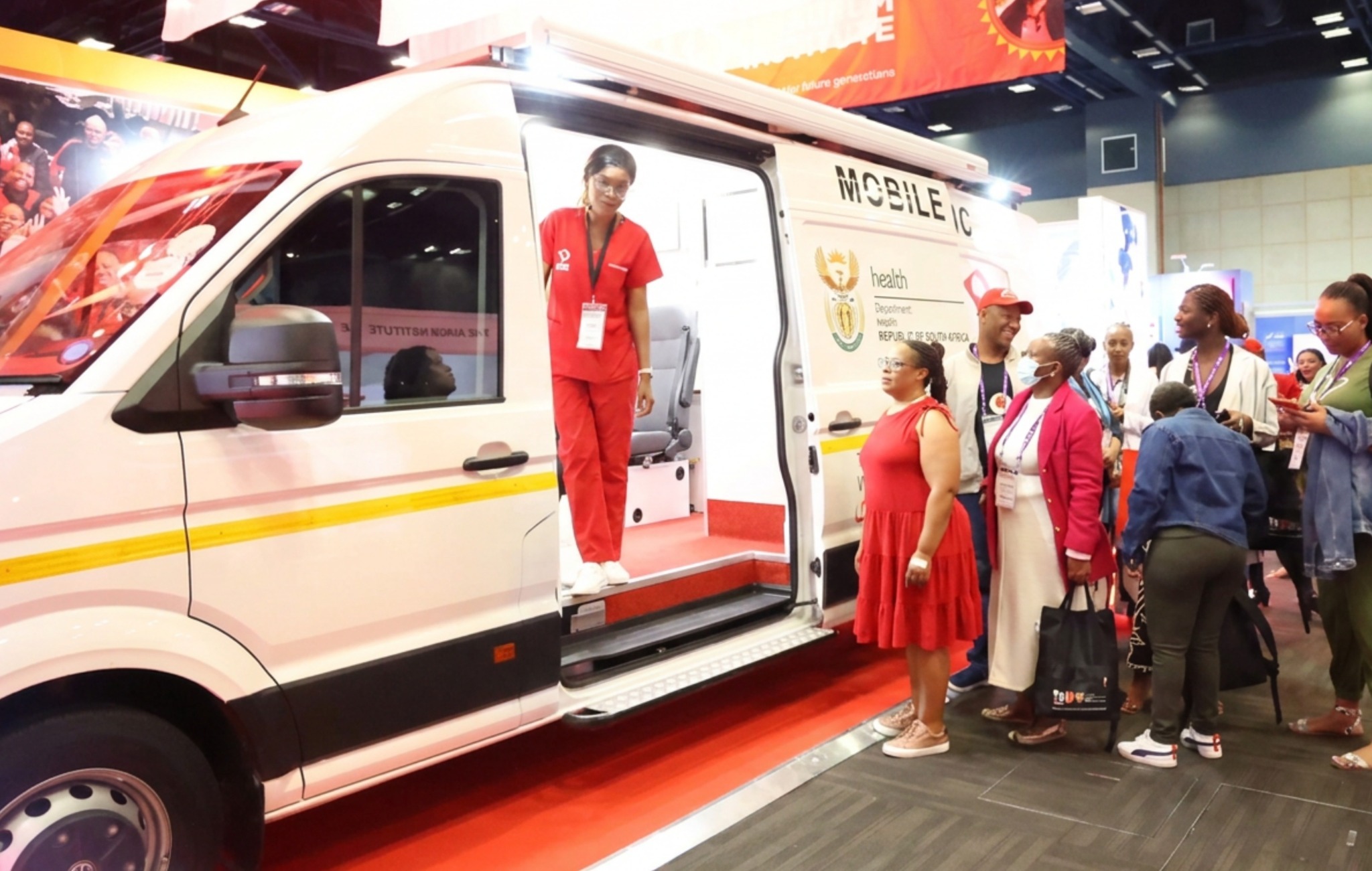 Aurum mobile X-ray truck